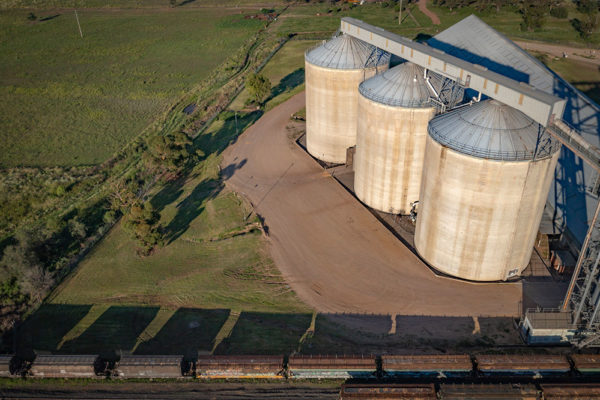Moree grain silos