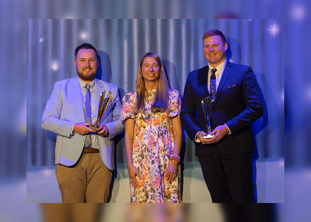 From left to right, 2022 Young Entrepreneur Award to winner Will Brooks from MWB Dining and Catering Services, ARTC Inland Rail Stakeholder Engagement Manager, Erica Tudor and runner up Josh Gleeson from J W Gleeson Electrical on right.