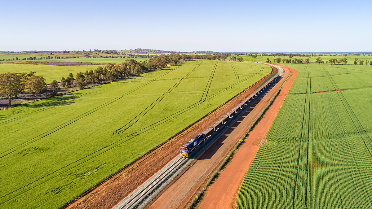 The first train to run on the Parkes to Narromine section of Inland Rail